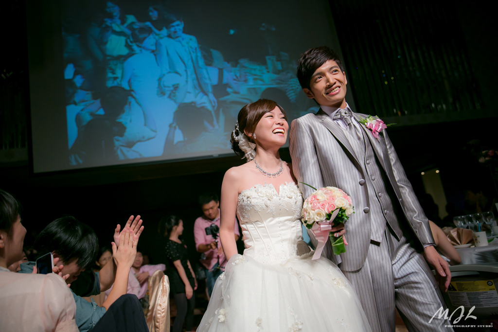 【婚禮攝影】明祥&于凡 民生晶宴會館 圓劇場 宴客紀錄